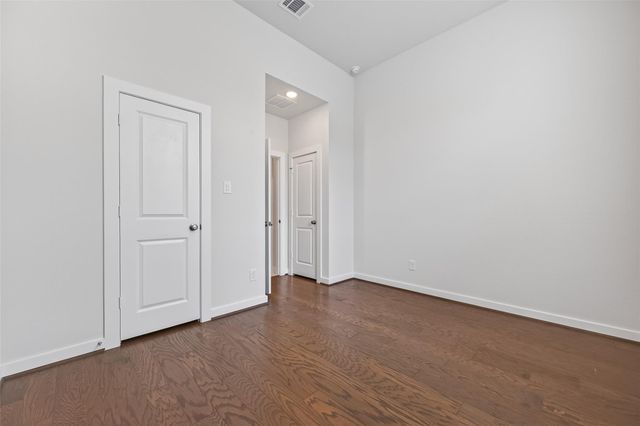 212 Milas Cove, Montgomery, TX 77316