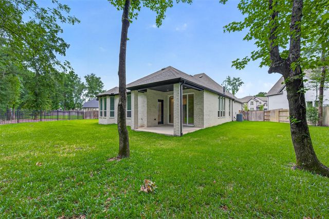 212 Milas Cove, Montgomery, TX 77316