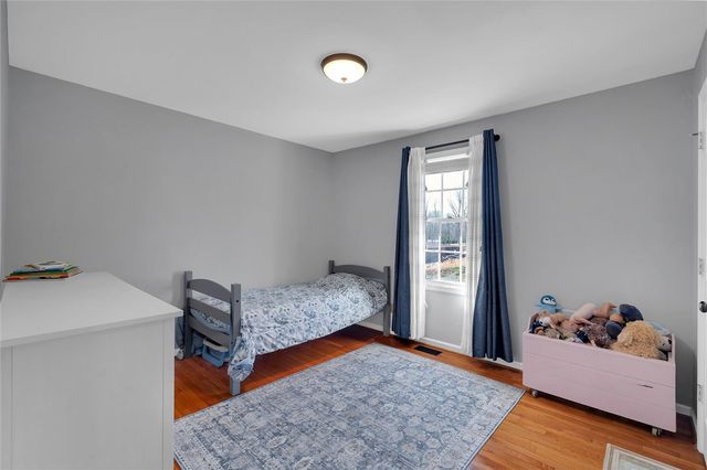 450 Lindsey Lake Road, Travelers Rest, SC 29690