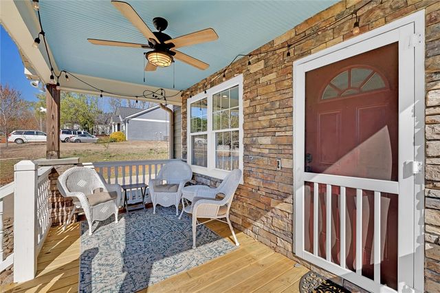 450 Lindsey Lake Road, Travelers Rest, SC 29690