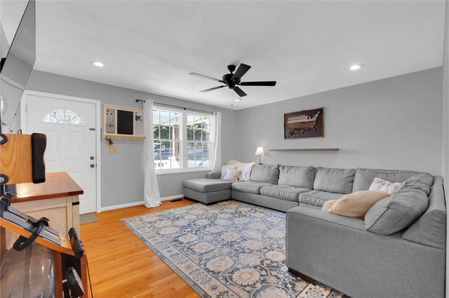 450 Lindsey Lake Road, Travelers Rest, SC 29690