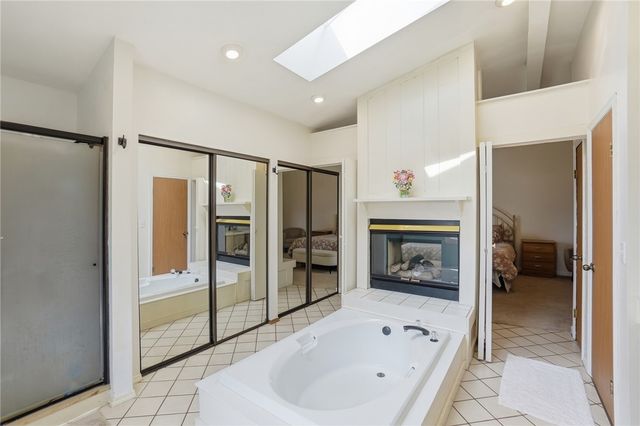 8969 Gardengate Drive, Huber Heights, OH 45424