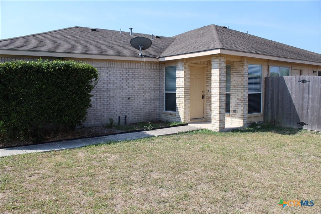 2742 Fm-1044 2742, New Braunfels, TX 78130