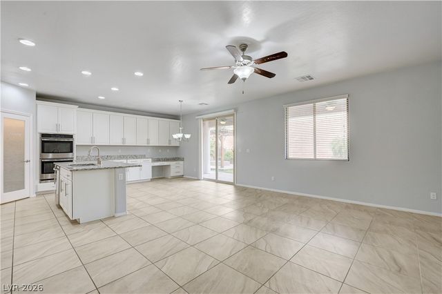 7176 Summer Grove Avenue, Las Vegas, NV 89117