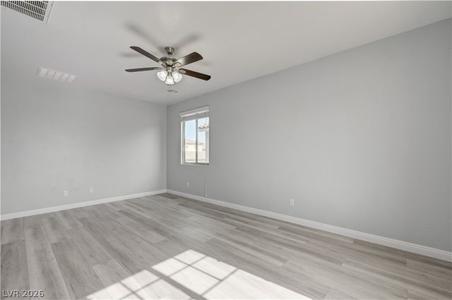 7176 Summer Grove Avenue, Las Vegas, NV 89117