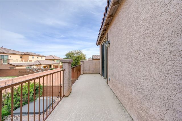 7176 Summer Grove Avenue, Las Vegas, NV 89117