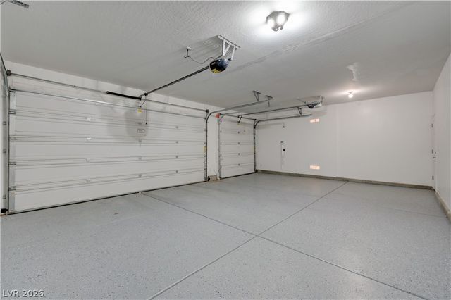 7176 Summer Grove Avenue, Las Vegas, NV 89117