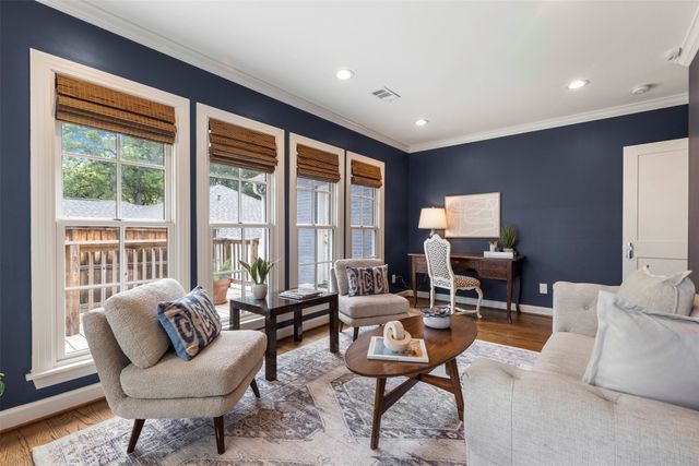 7119 Vivian Avenue, Dallas, TX 75223