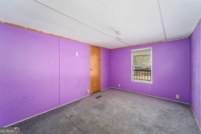 5768 Holly Drive, Blackshear, GA 31516