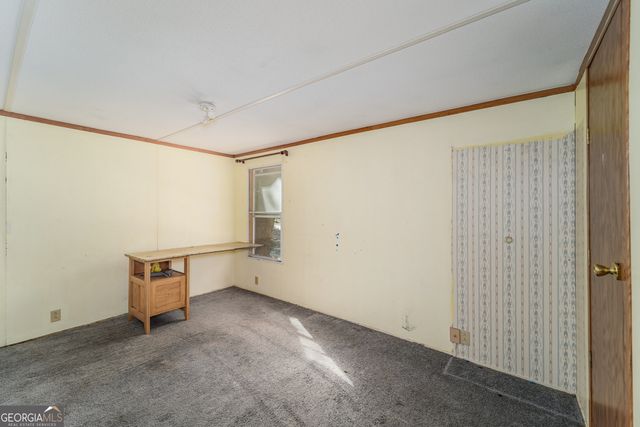 5768 Holly Drive, Blackshear, GA 31516