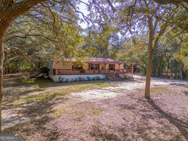 5768 Holly Drive, Blackshear, GA 31516