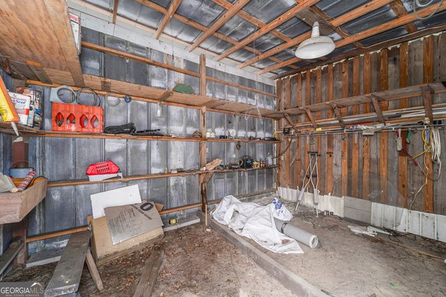 5768 Holly Drive, Blackshear, GA 31516