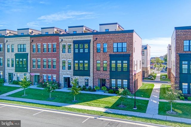 19820 BODMER DR, Ashburn, VA 20147