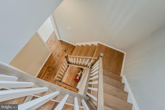 19820 BODMER DR, Ashburn, VA 20147