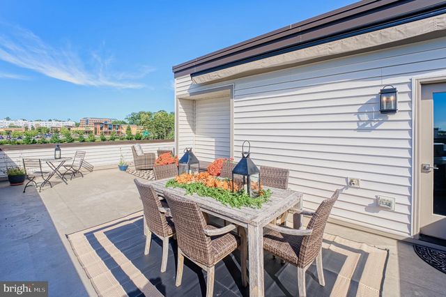 19820 BODMER DR, Ashburn, VA 20147