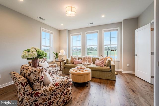 19820 BODMER DR, Ashburn, VA 20147