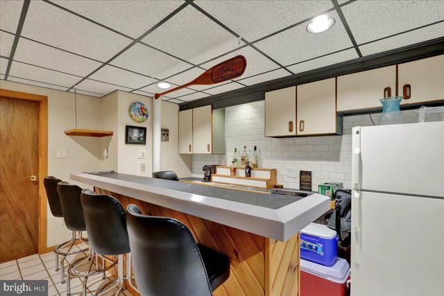 225 N CHURCH ST, Robesonia, PA 19551