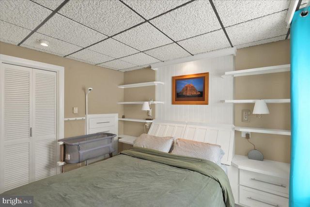 225 N CHURCH ST, Robesonia, PA 19551