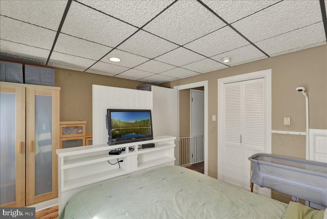 225 N CHURCH ST, Robesonia, PA 19551