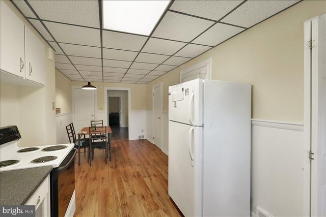 225 N CHURCH ST, Robesonia, PA 19551