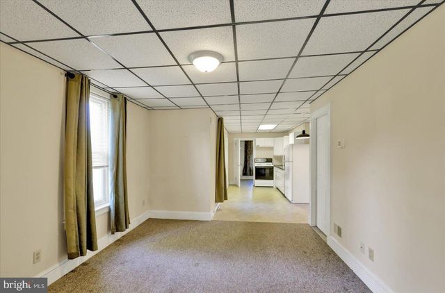 225 N CHURCH ST, Robesonia, PA 19551