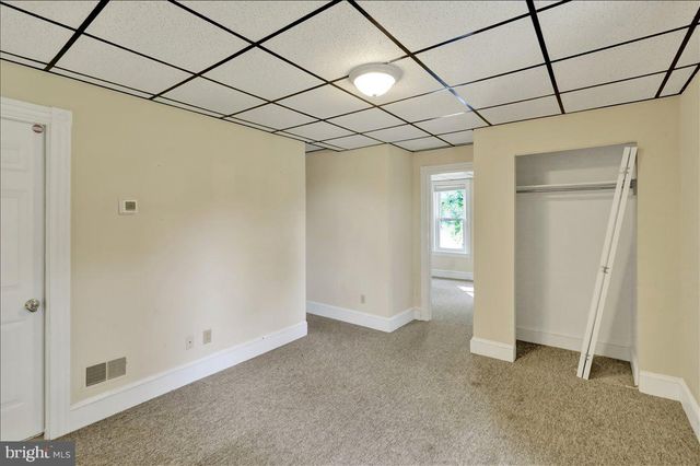 225 N CHURCH ST, Robesonia, PA 19551