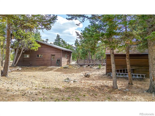 5566 Sugarloaf Road, Boulder, CO 80302
