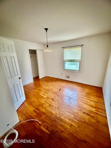 350 Bartley Road, Jackson, NJ 08527