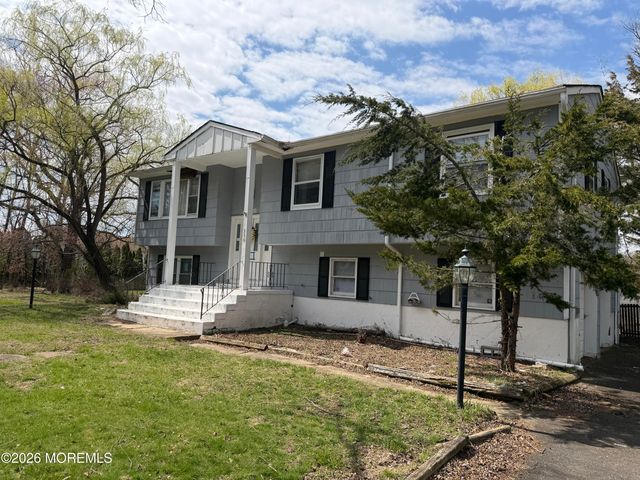 350 Bartley Road, Jackson, NJ 08527