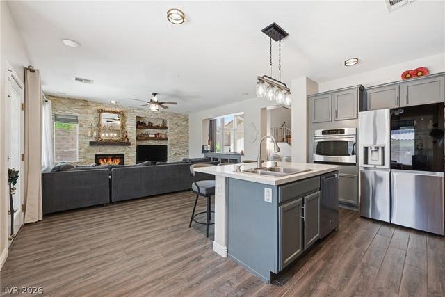 11144 Ferragamo Court, Las Vegas, NV 89141