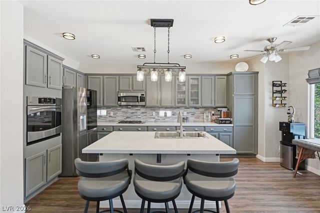 11144 Ferragamo Court, Las Vegas, NV 89141
