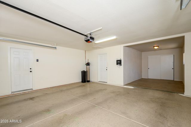 11037 W MEADE Drive, Sun City, AZ 85351