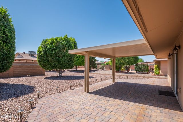 11037 W MEADE Drive, Sun City, AZ 85351