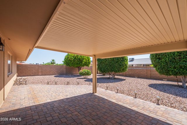 11037 W MEADE Drive, Sun City, AZ 85351