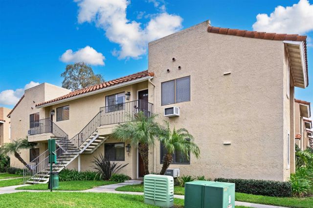 8223 Jade Coast Rd 118, San Diego, CA 92126