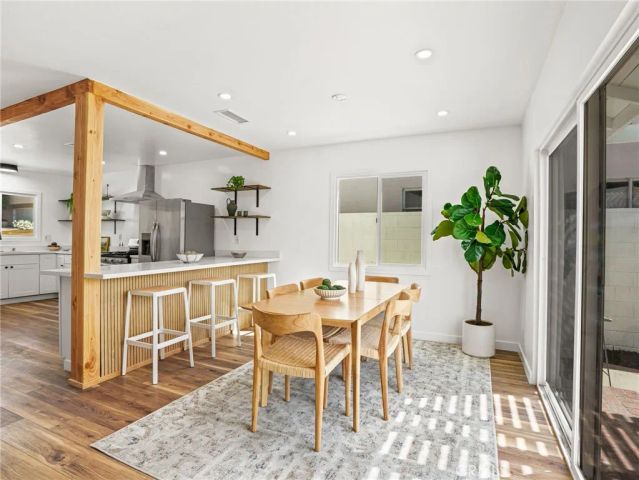 5141 Don Pio Drive, Woodland Hills, CA 91364