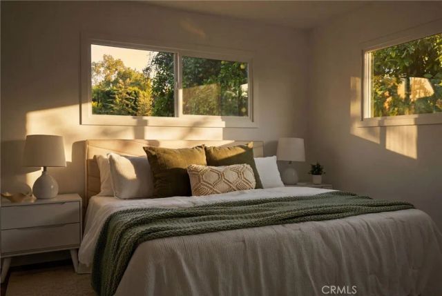 5141 Don Pio Drive, Woodland Hills, CA 91364