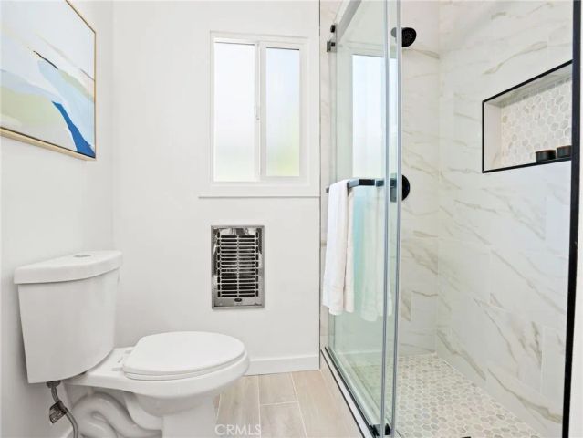 5141 Don Pio Drive, Woodland Hills, CA 91364