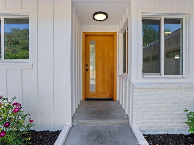 5141 Don Pio Drive, Woodland Hills, CA 91364