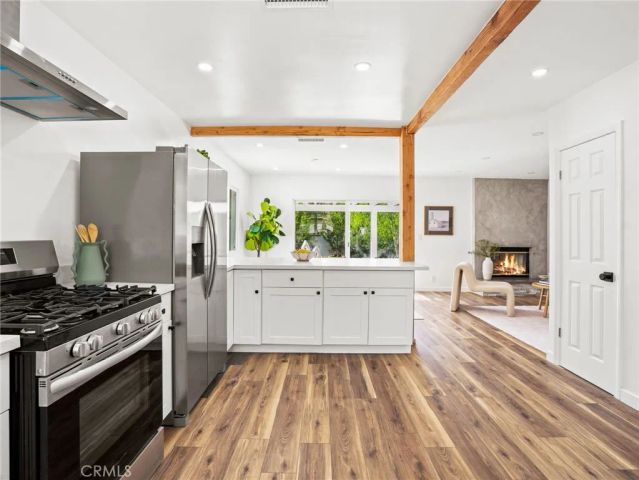 5141 Don Pio Drive, Woodland Hills, CA 91364