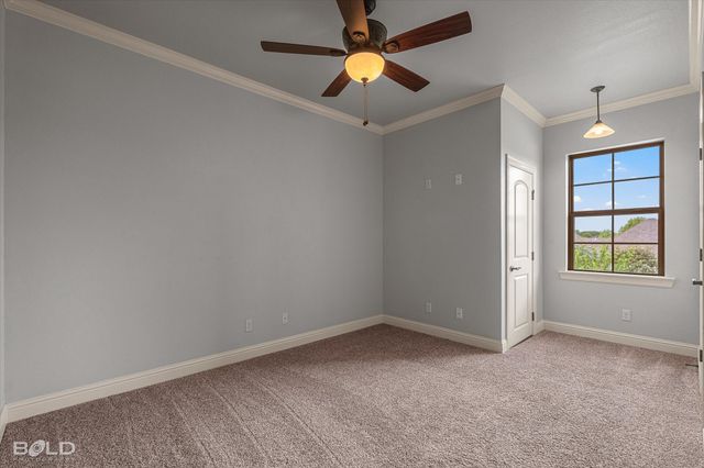 227 Piccadilly Circle, Bossier City, LA 71111