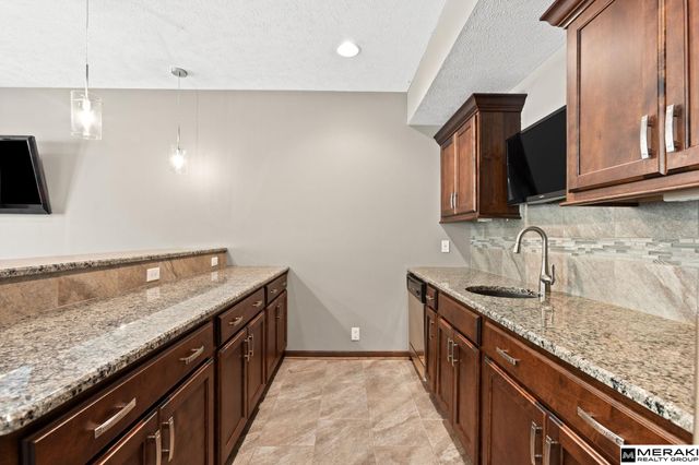 3211 S 184th Terrace, Omaha, NE 68130