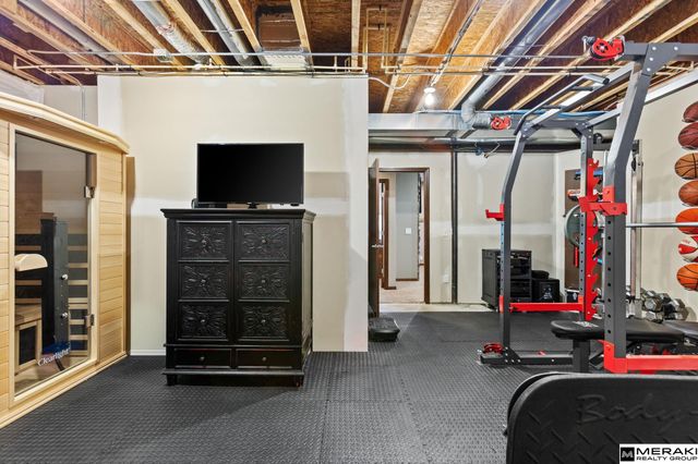 3211 S 184th Terrace, Omaha, NE 68130