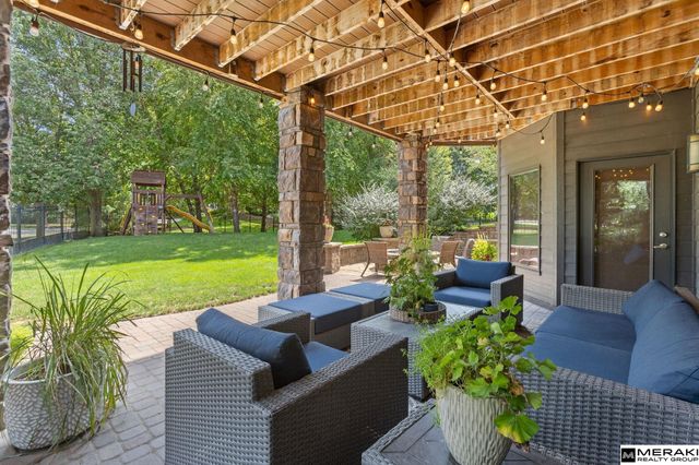 3211 S 184th Terrace, Omaha, NE 68130