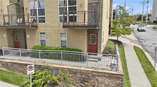 4577 Madison Avenue E4, Kansas City, MO 64111