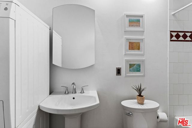 312 W 5th Street 719, Los Angeles, CA 90013