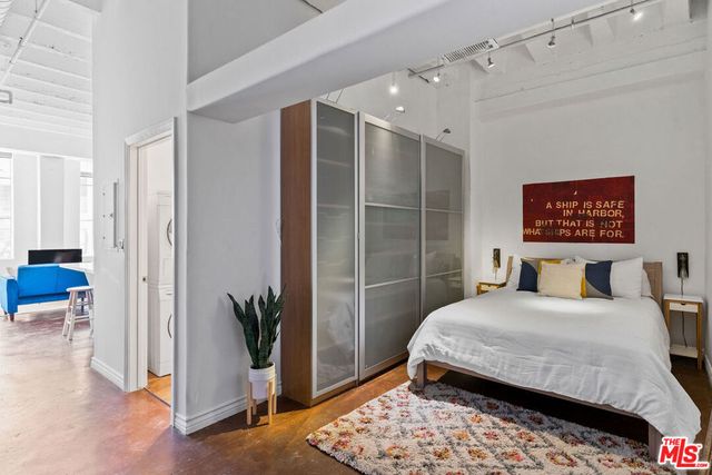 312 W 5th Street 719, Los Angeles, CA 90013