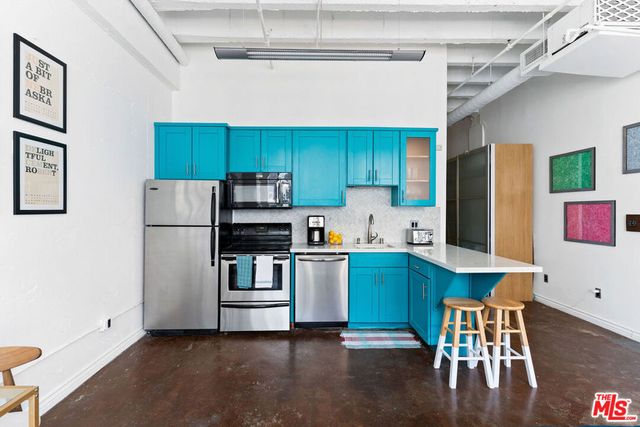 312 W 5th Street 719, Los Angeles, CA 90013