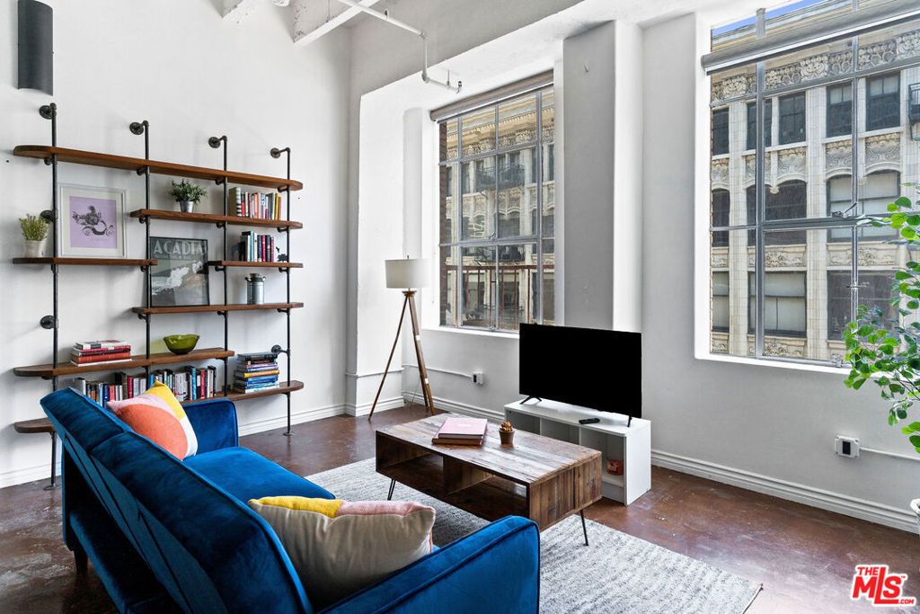 312 W 5th Street 719, Los Angeles, CA 90013