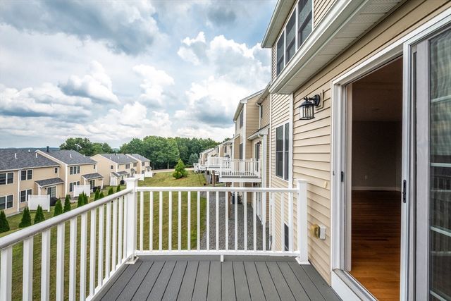 1202 Hazelwood Way 1202, Clinton, MA 01510